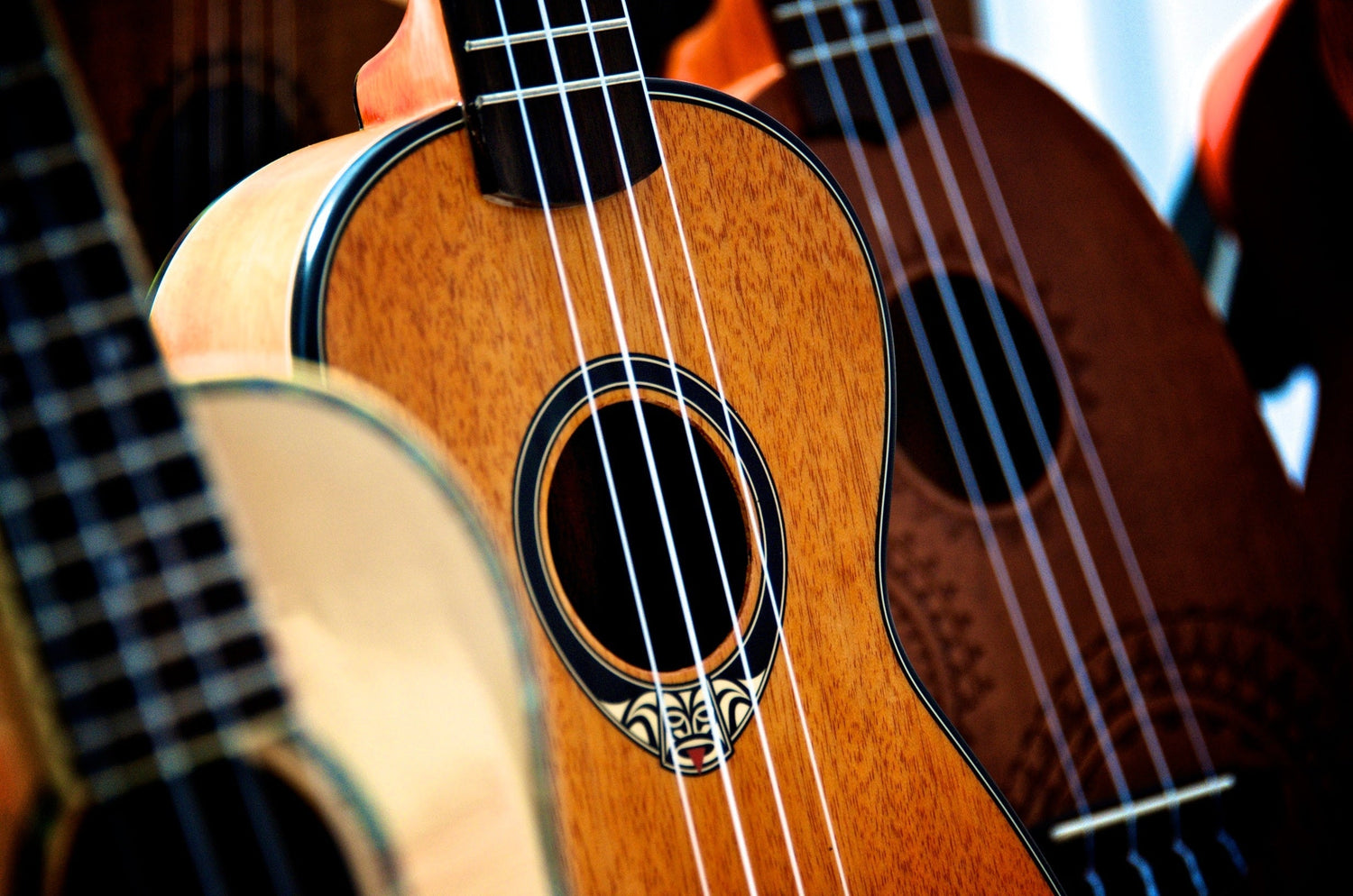 UKULELES