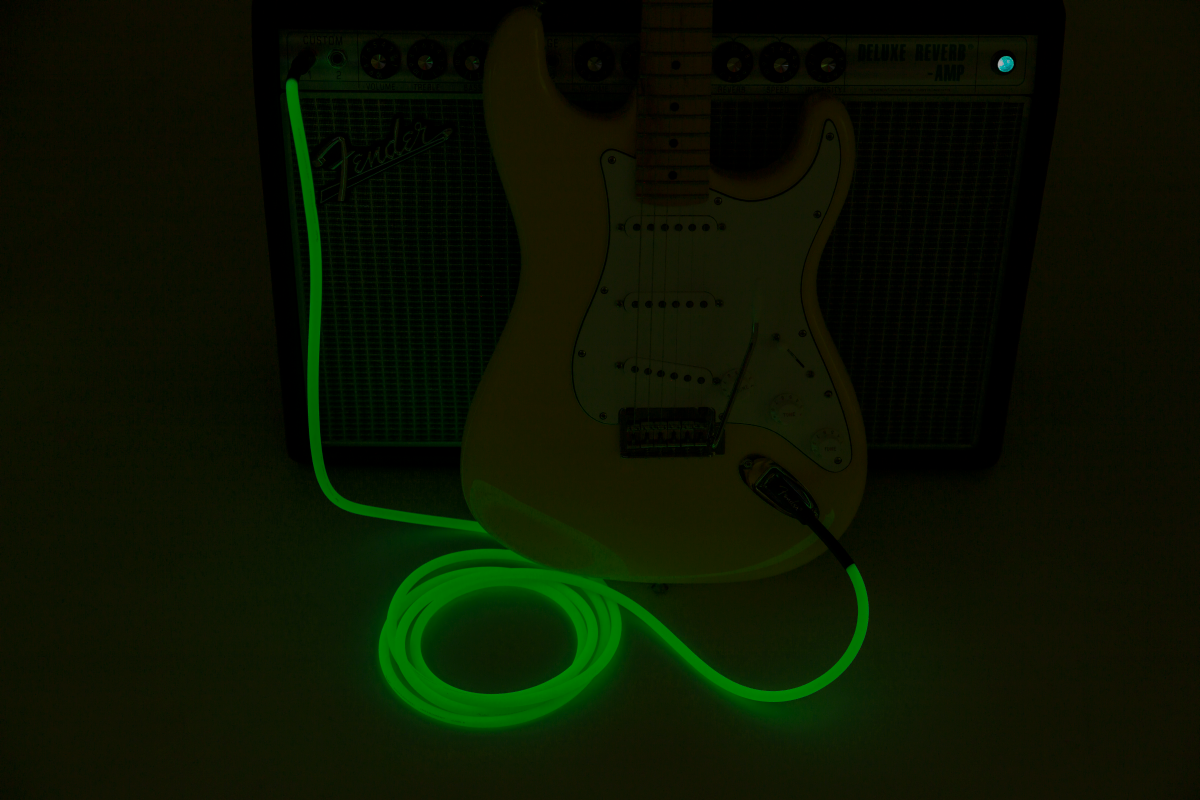 CABLES PRO QUE BRILLAN EN LA OSCURIDAD FENDER 5.5 METROS
