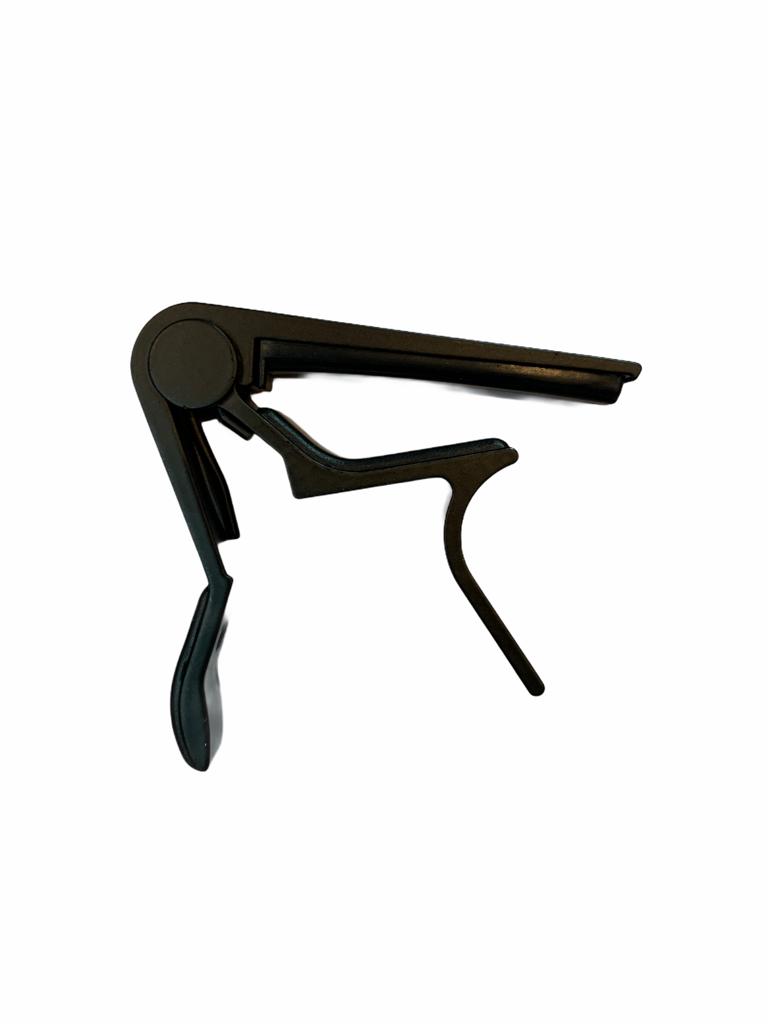 CAPO DE METAL COLOR NEGRO PARA GUITARRA N