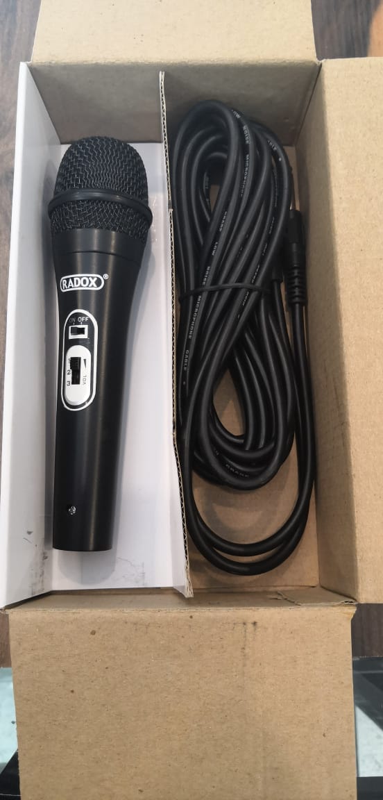 MICRÓFONO DINÁMICO UNIDIRECCIONAL 490-143 RADOX