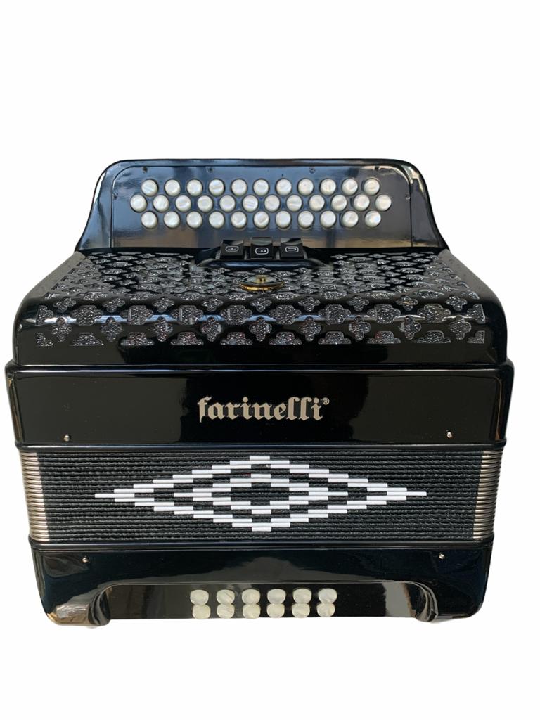ACORDEON FARINELLI FA COLOR NEGRO 3 REGISTROS MOD.3412FAN N