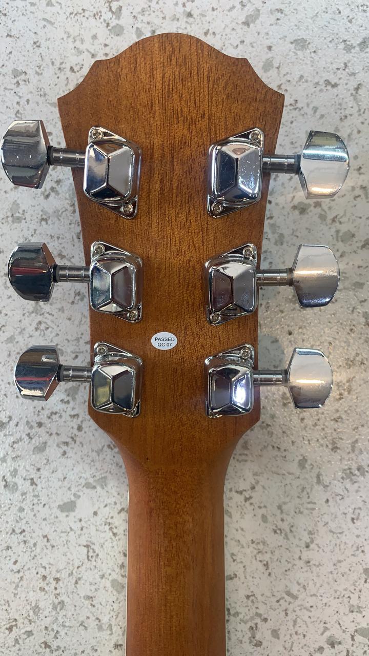 GUITARRA TEXANA ELECTROACUSTICA CON RESAQUE NATURAL MATE SEGOVIA SGG118ELNT N