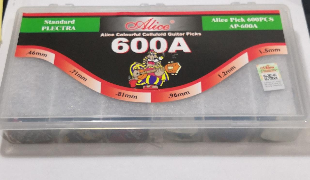 PAQUETE DE 600 PLUMILLAS ALICE CELLULOIDE N
