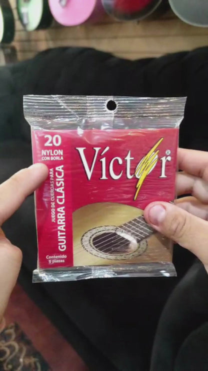 Encordadura Victor para Guitarra, Nylon Negro con Borla | 2001179 N