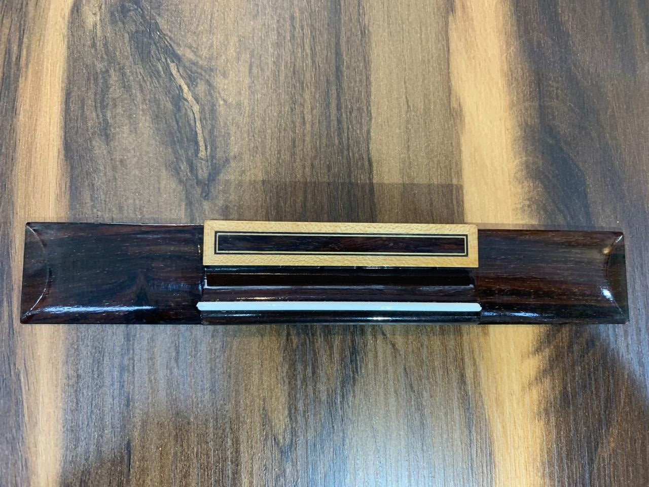 PUENTE PARA GUITARRA CLÁSICA MADERA PALO DE ROSA