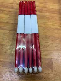 BAQUETA ROJA 7A MAPLE NYLON PAQC/12 PARES DIAM.540" DM N